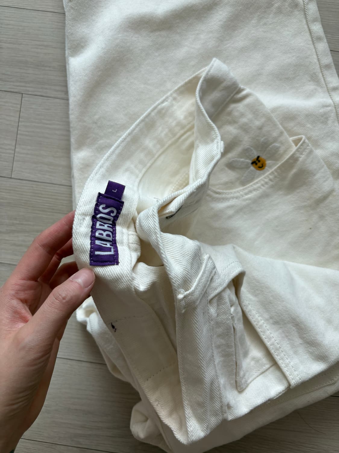 라브로스 데이지진 화이트 상품이미지2