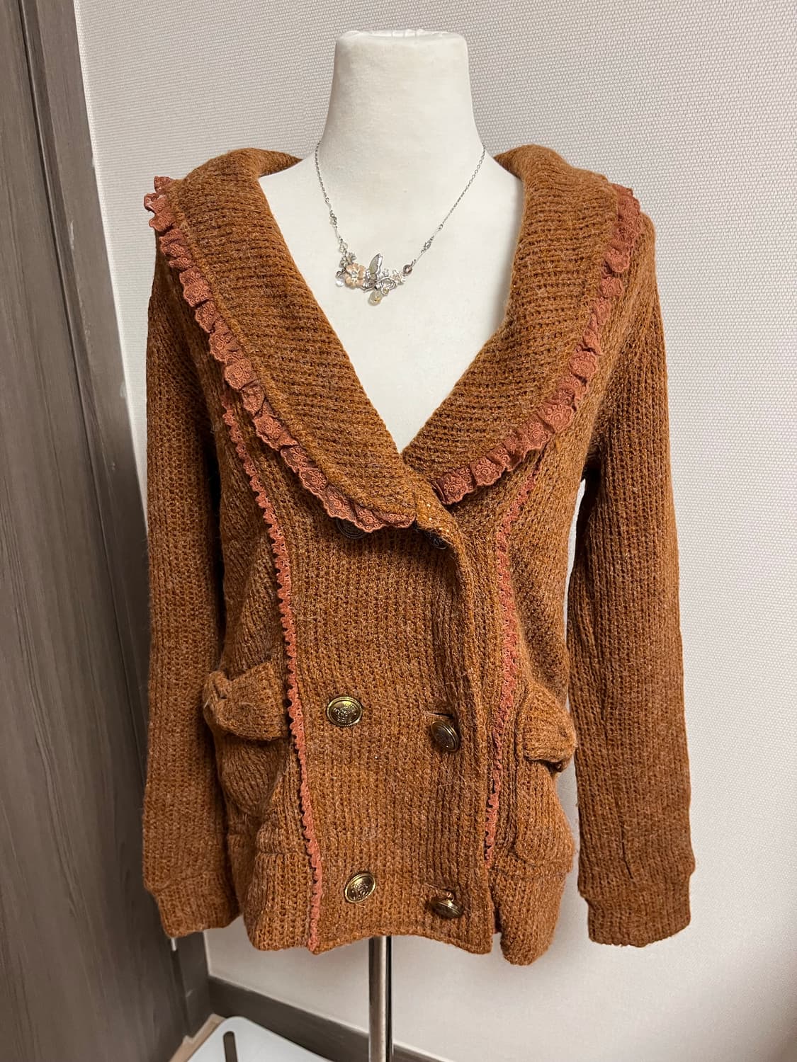 리즈리사 더블단추 가디건 리본 대대장 유일매물 상품이미지1