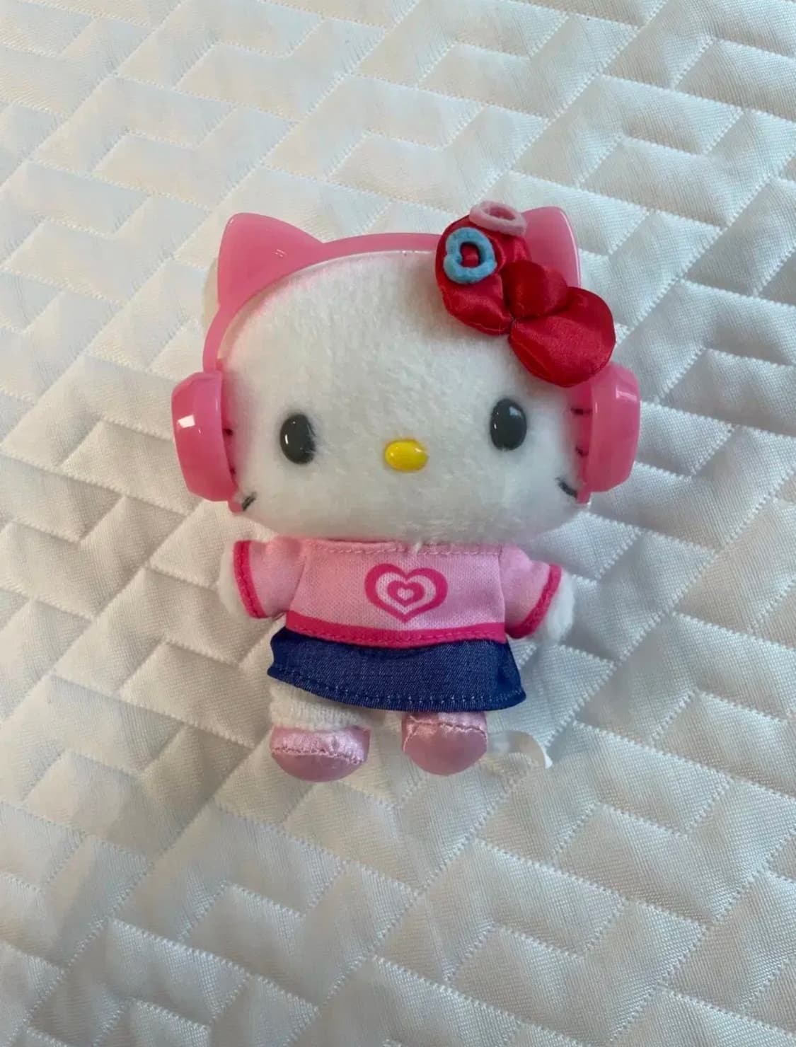 산리오 헬로키티 헤드셋 키티 키링 상품이미지1