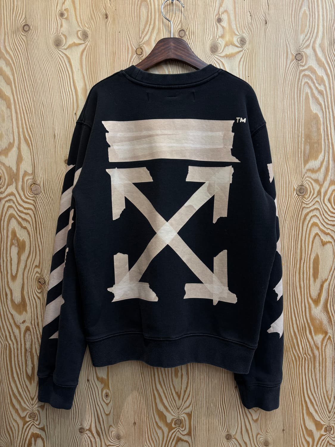 오프화이트 테이프 애로우 맨투맨 상품이미지3