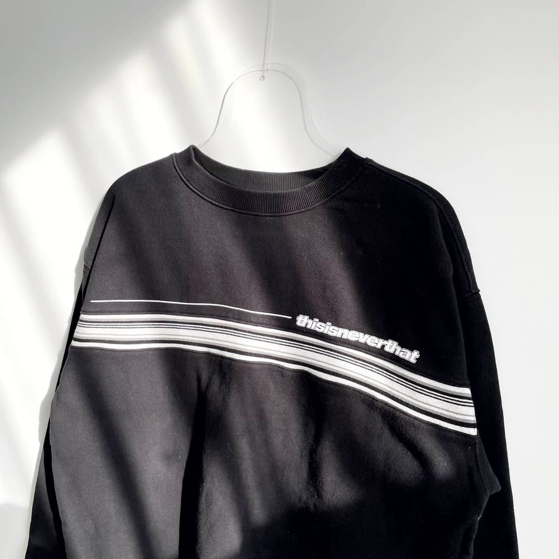 F1 디스이즈네버댓 기모 맨투맨 M사이즈 상품이미지2