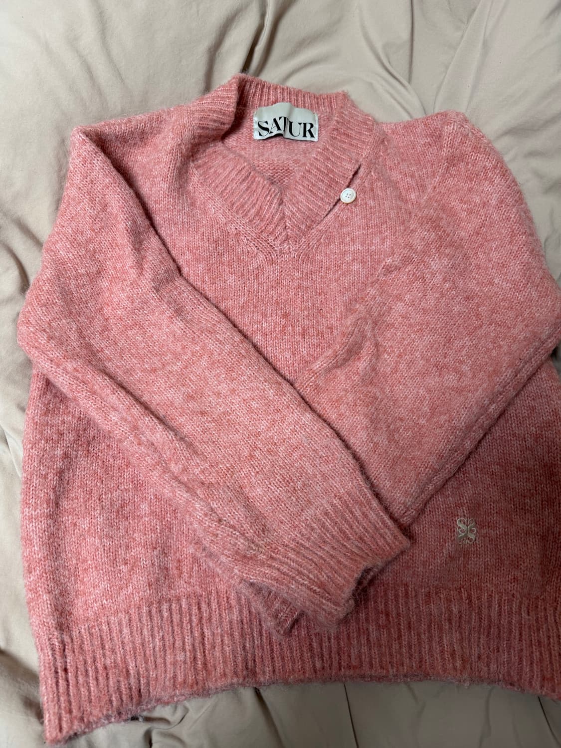 세터 모헤어 니투 핑크 판매합니다 상품이미지1