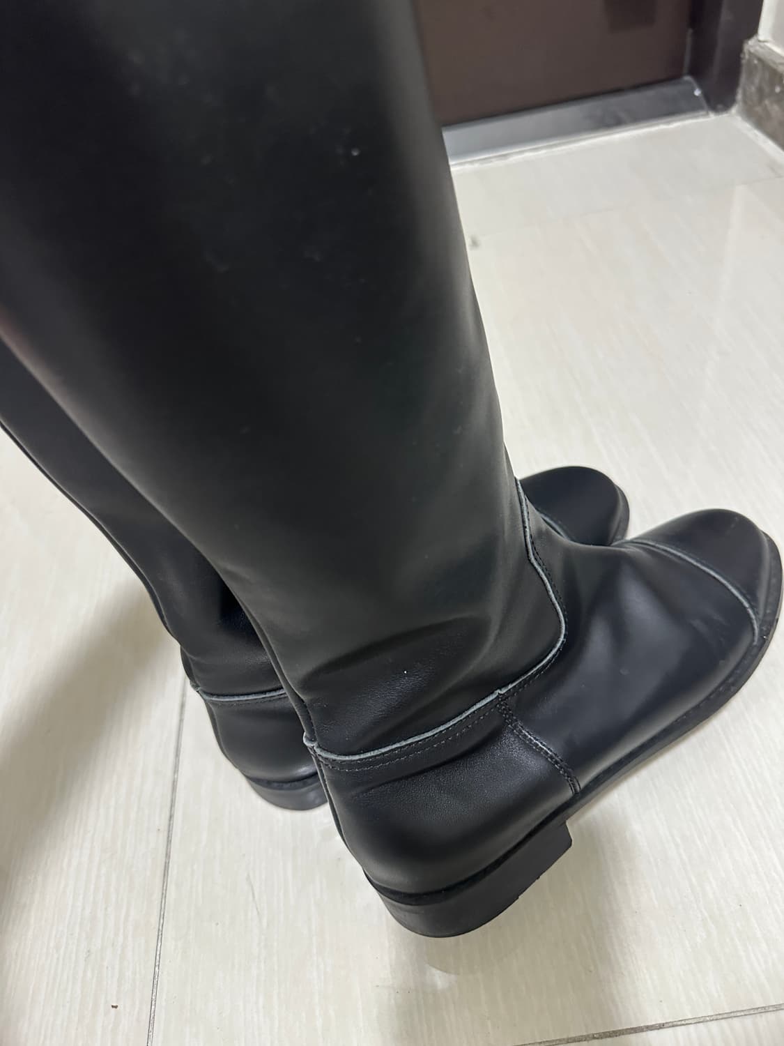 플랫베이스 호와스 모던 롱부츠 블랙 235사이즈 상품이미지2