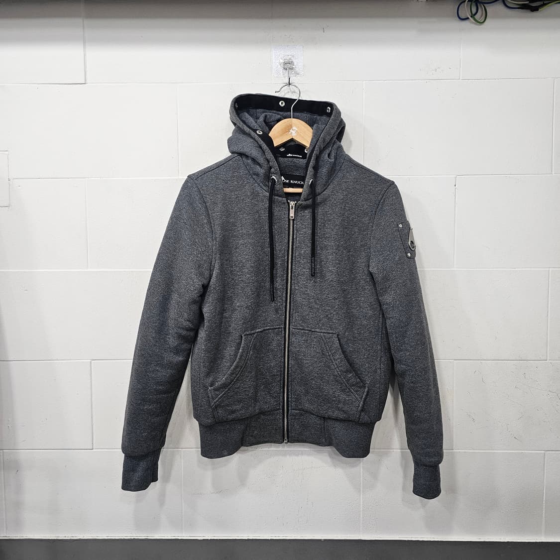 무스너클 버니스웨터 후드집업 상품이미지1