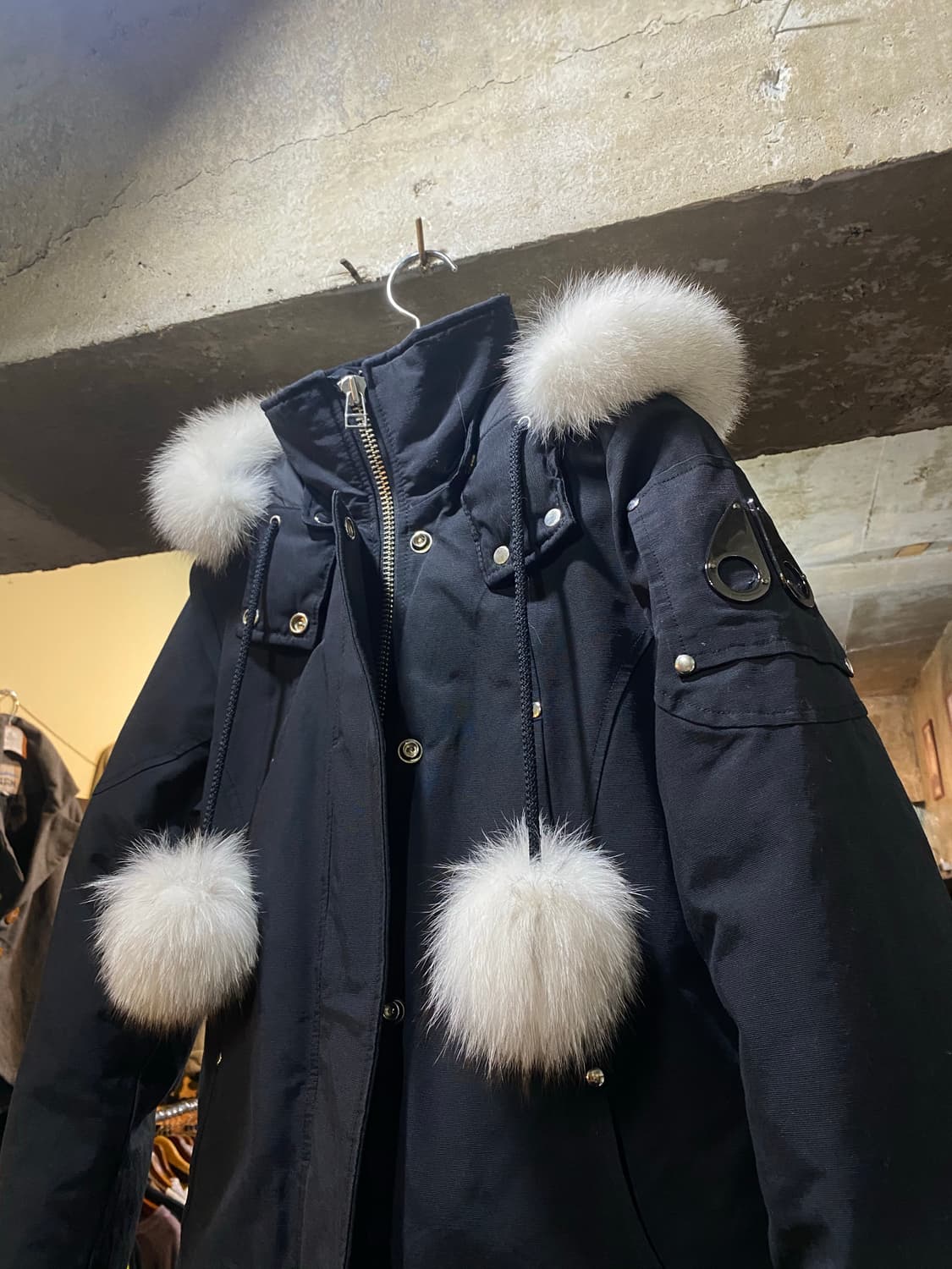 MOOSE KNUCKLES 무스너클 스틸링 패딩 상품이미지1