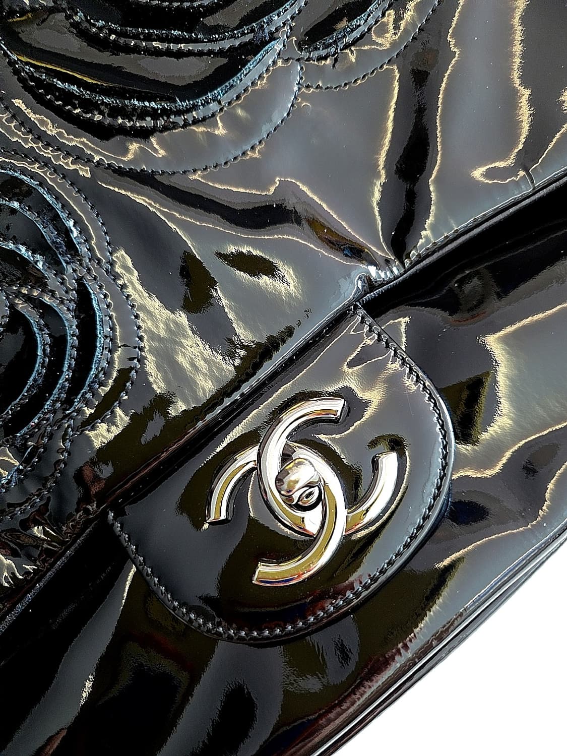 샤넬 까멜리아 아코디언백 상품이미지2