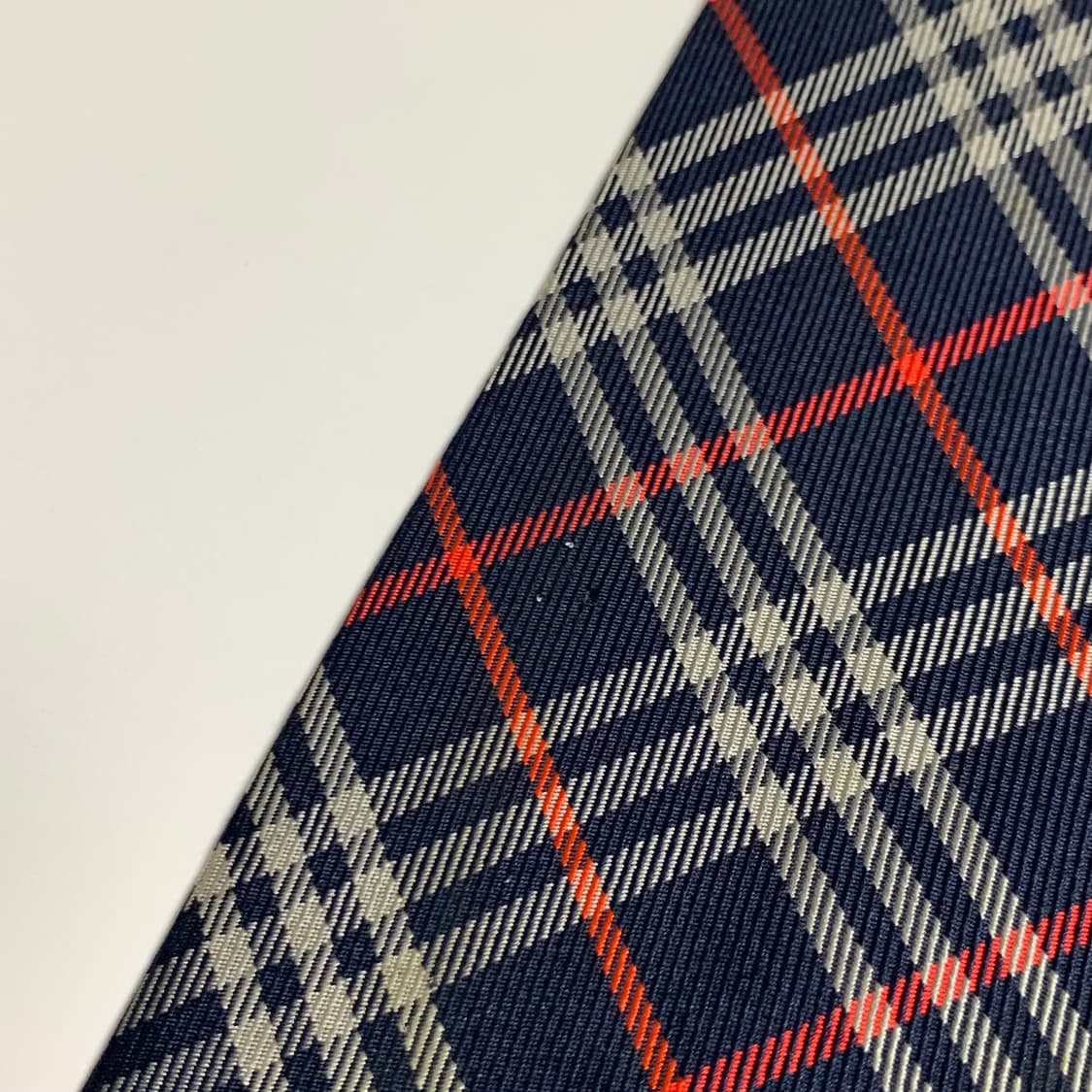 버버리(BURBERRY) 노바체크 혼주넥타이 명품 A등급 9.5cm 상품이미지10