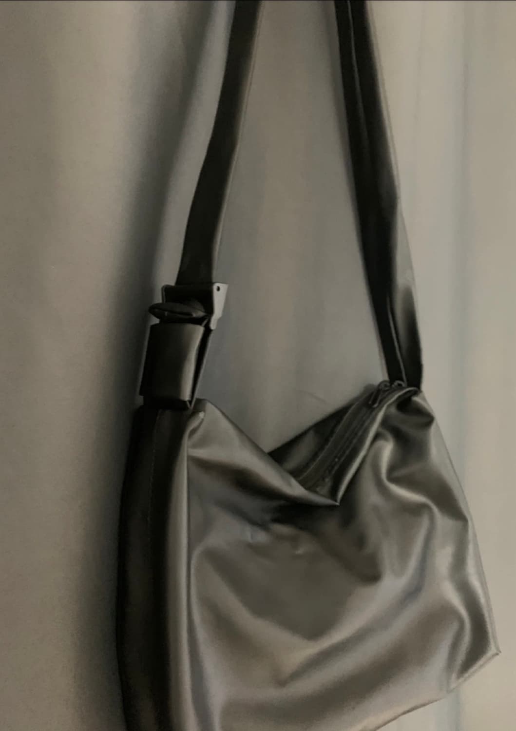 가죽 크로스백 남여공용 상품이미지1