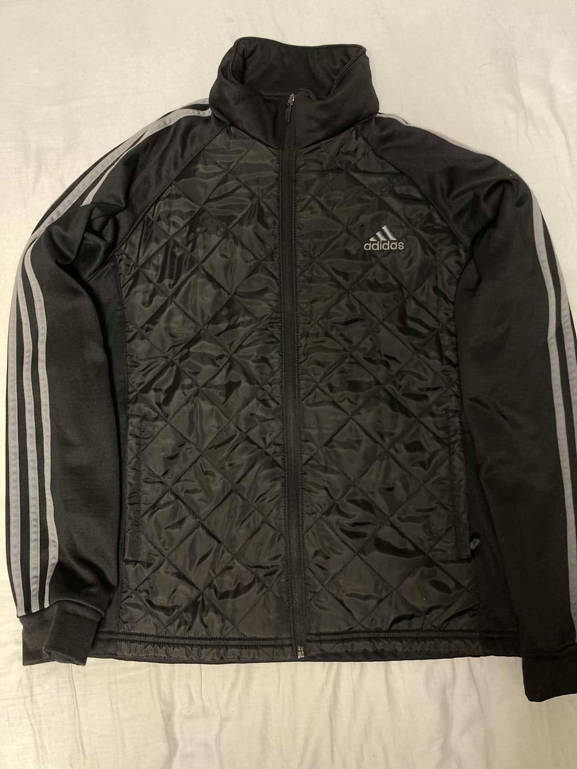 아디다스 하이브리드 수트 상품이미지1