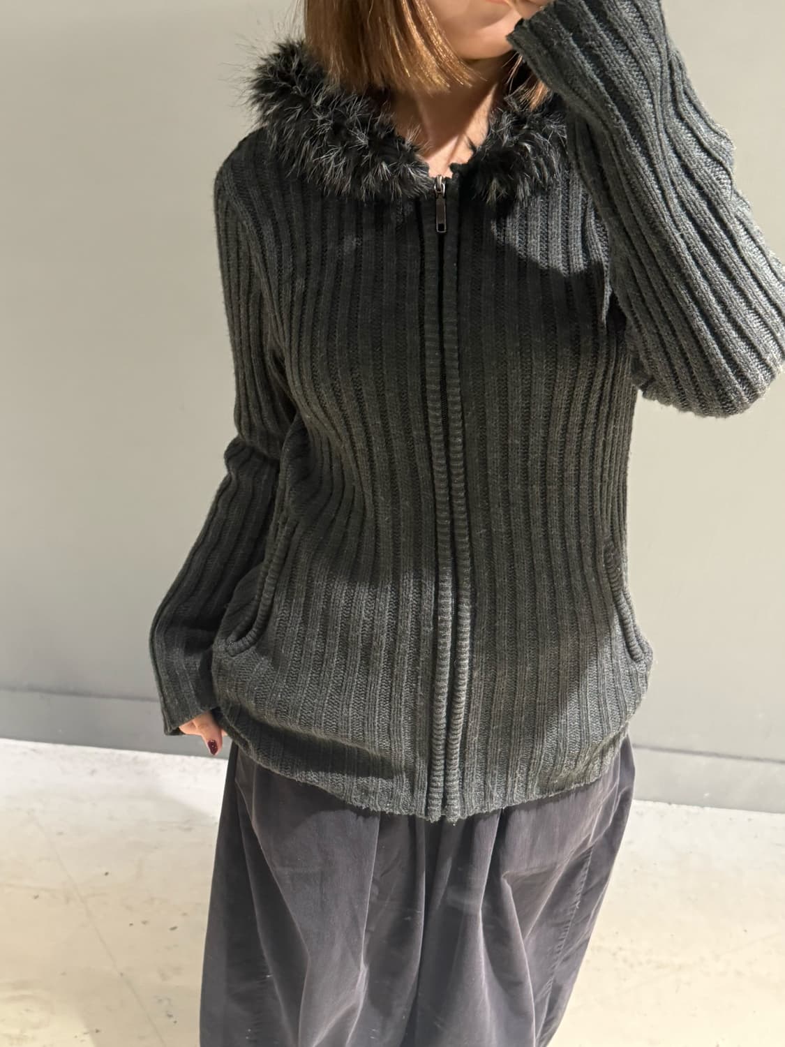 Hood fur point knit hood zip-up 상품이미지3