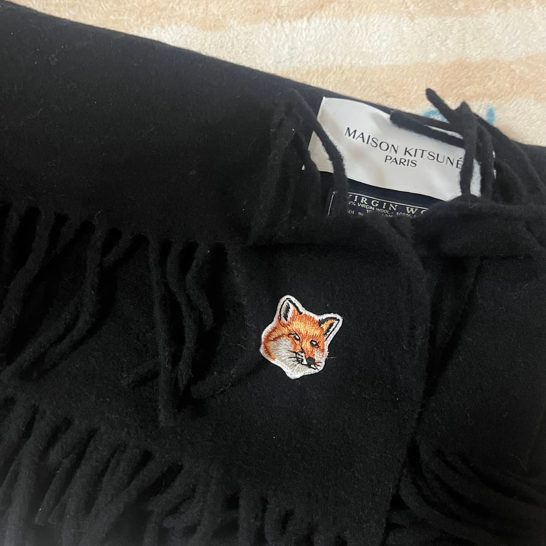 메종키츠네 스몰 폭스 헤드 머플러 상품이미지1