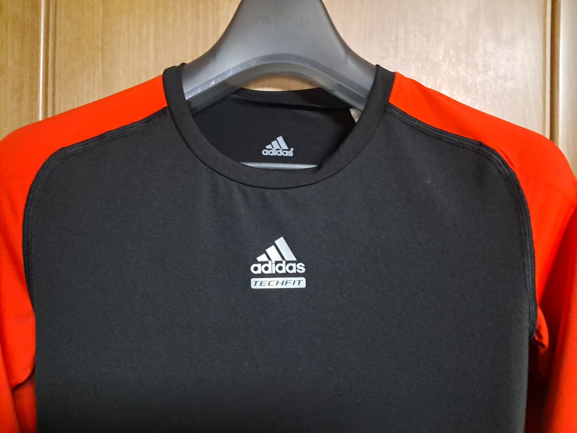 아디다스 테크핏 반팔티 여성95  상품이미지4