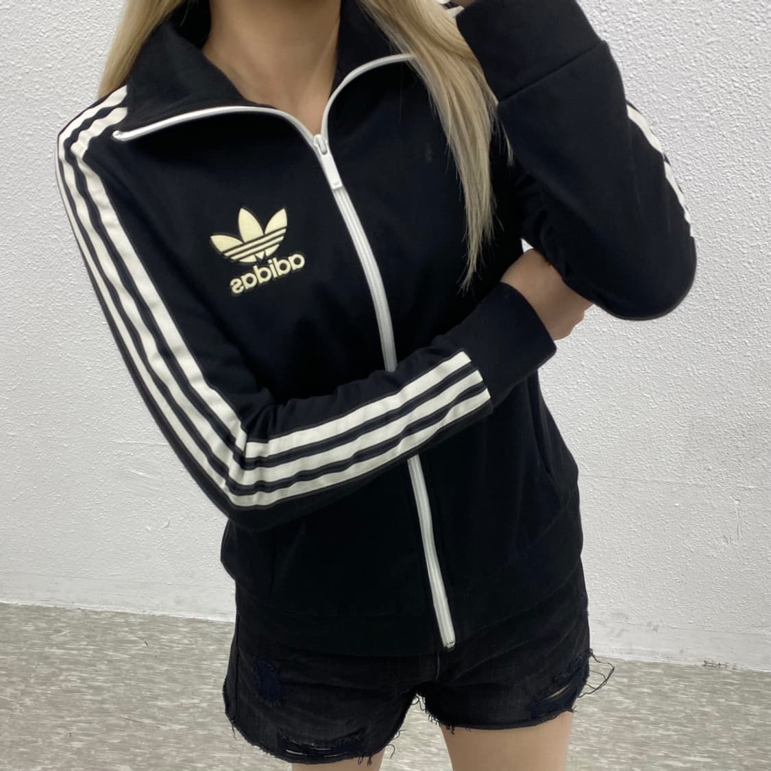 아디다스 유로파 화이트라인 블랙 트랙탑 95 상품이미지1