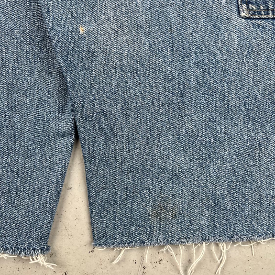 빈티지 칼하트 컷오프 Thrashed 더블니 데님 쇼츠 상품이미지8