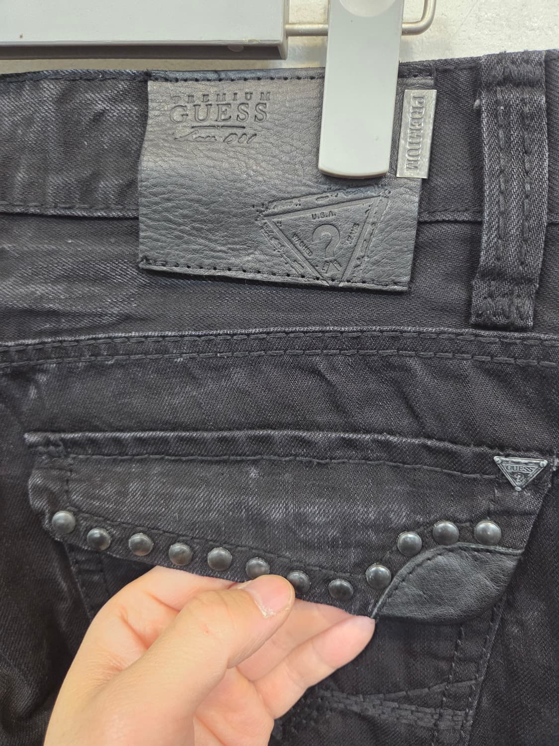 게스 프리미엄 빈티지 스터드 빈티지워싱 데님팬츠 33 상품이미지3