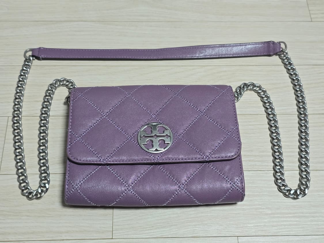 토리버치 크로스백 라벤더색 상품이미지1