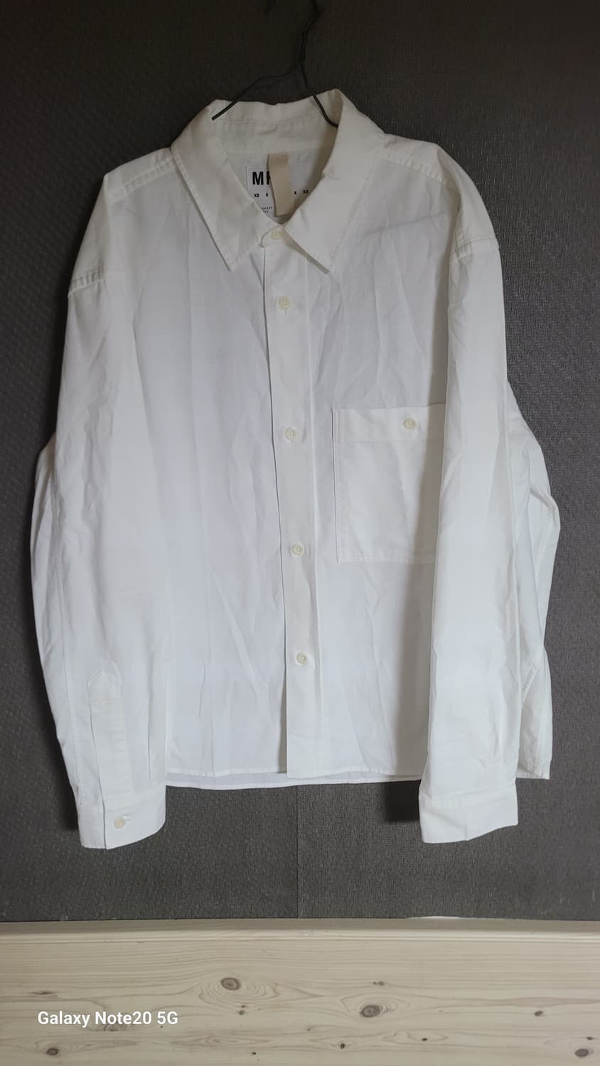 마가렛호웰 포켓 셔츠 상품이미지1