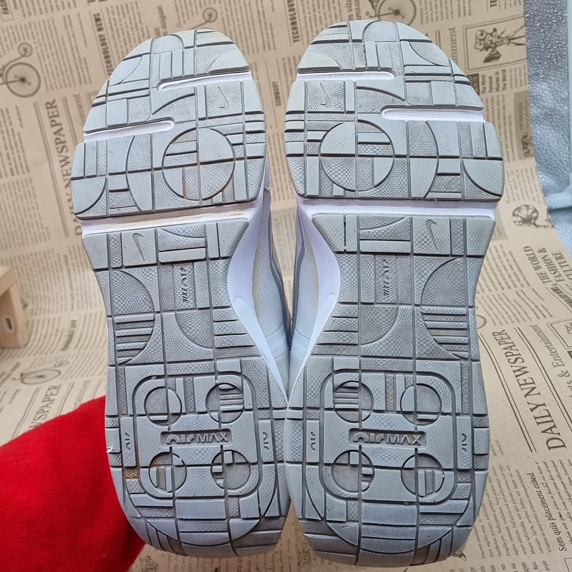 나이키 에어맥스 인터락 운동화 245 상품이미지3