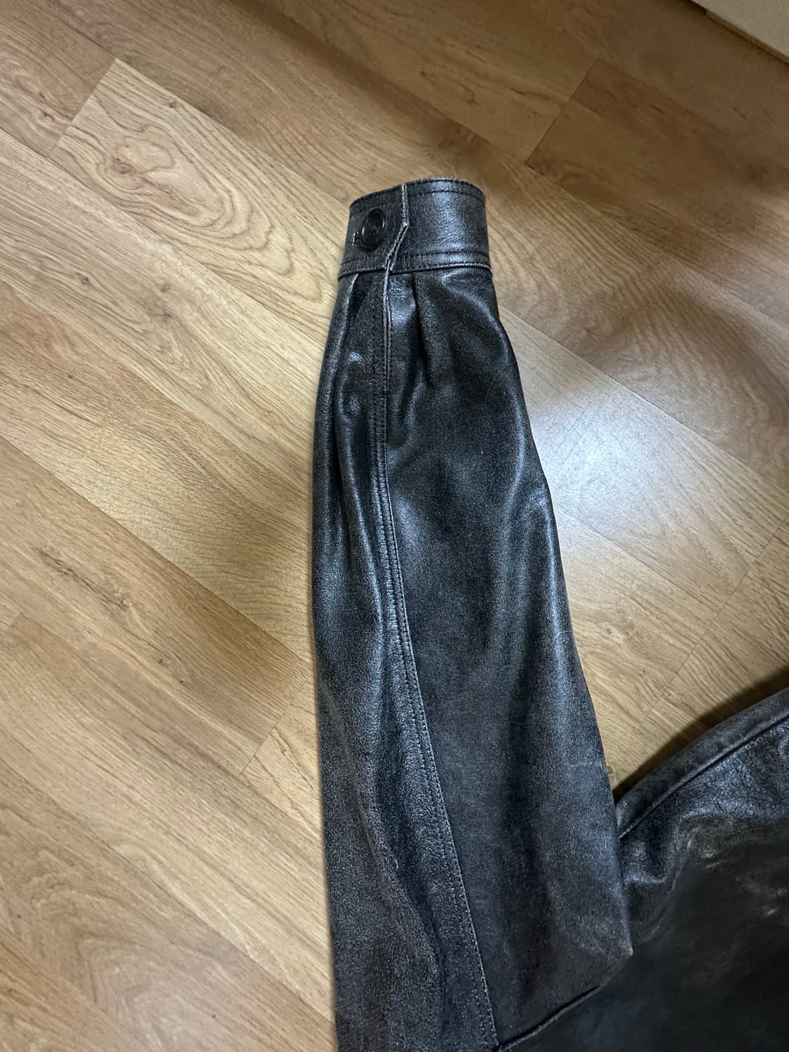 더바넷 A-2 블랙 가죽 플라이트 자켓 상품이미지6