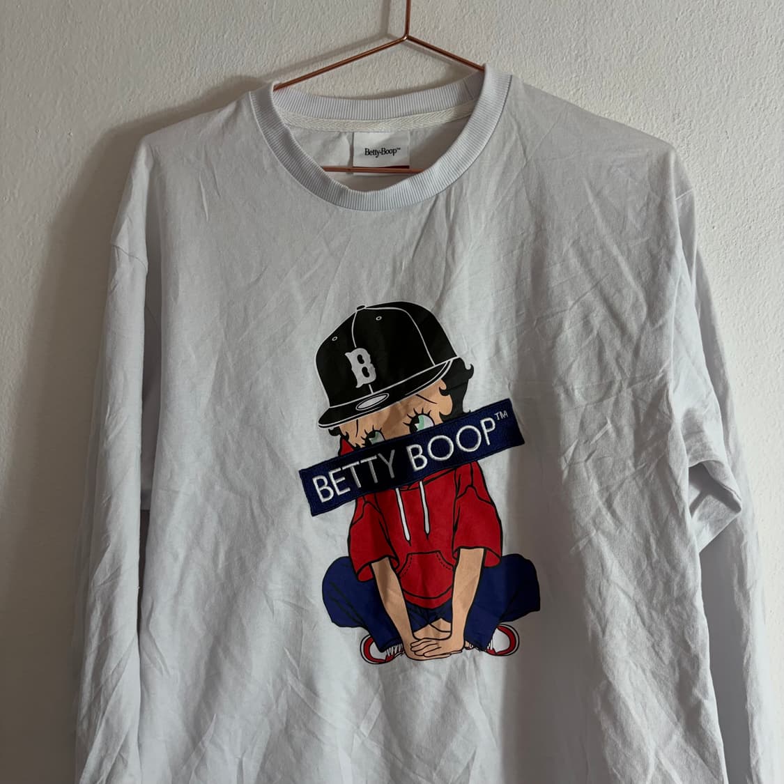 베티붑 흰색 긴팔 티셔츠(L) 상품이미지3