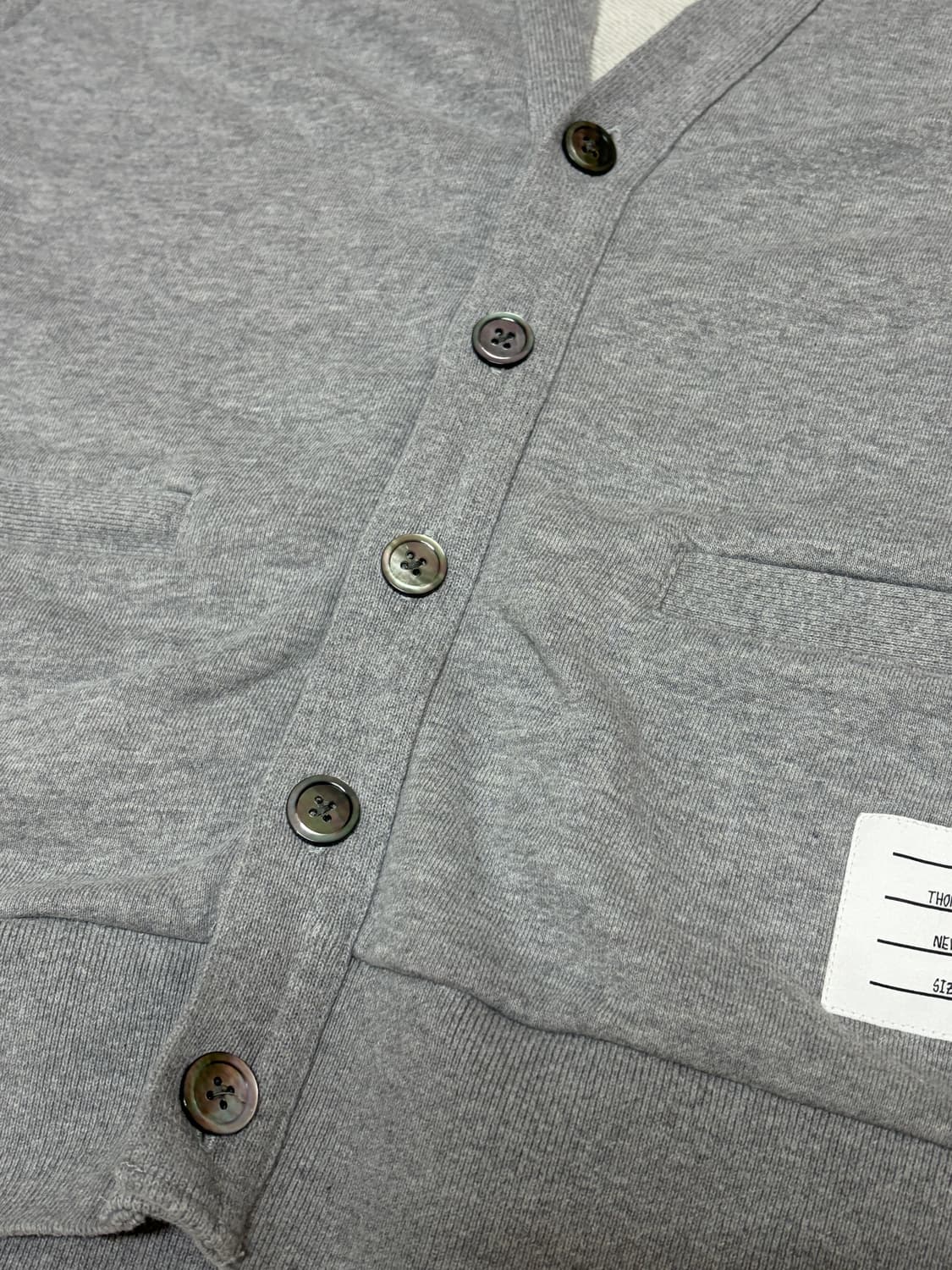 (최상) 톰브라운 가디건 3 톰브라운 코튼 가디건 3 상품이미지3