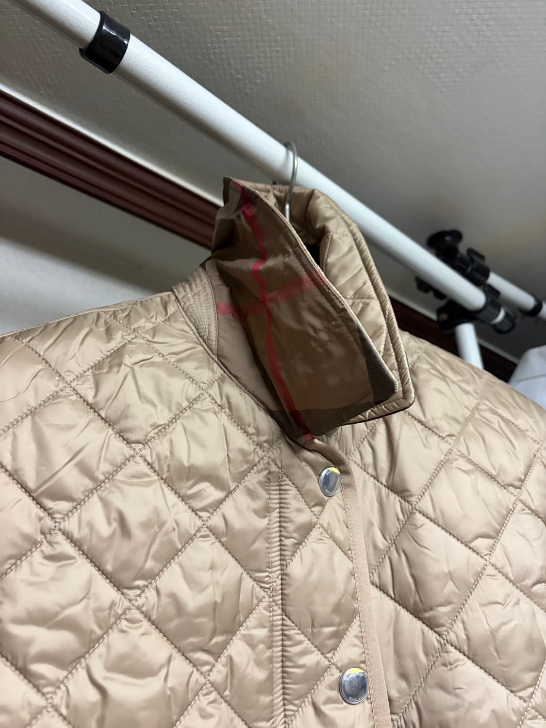 버버리 달리 퀼팅 자켓 L 카멜 새제품 상품이미지3
