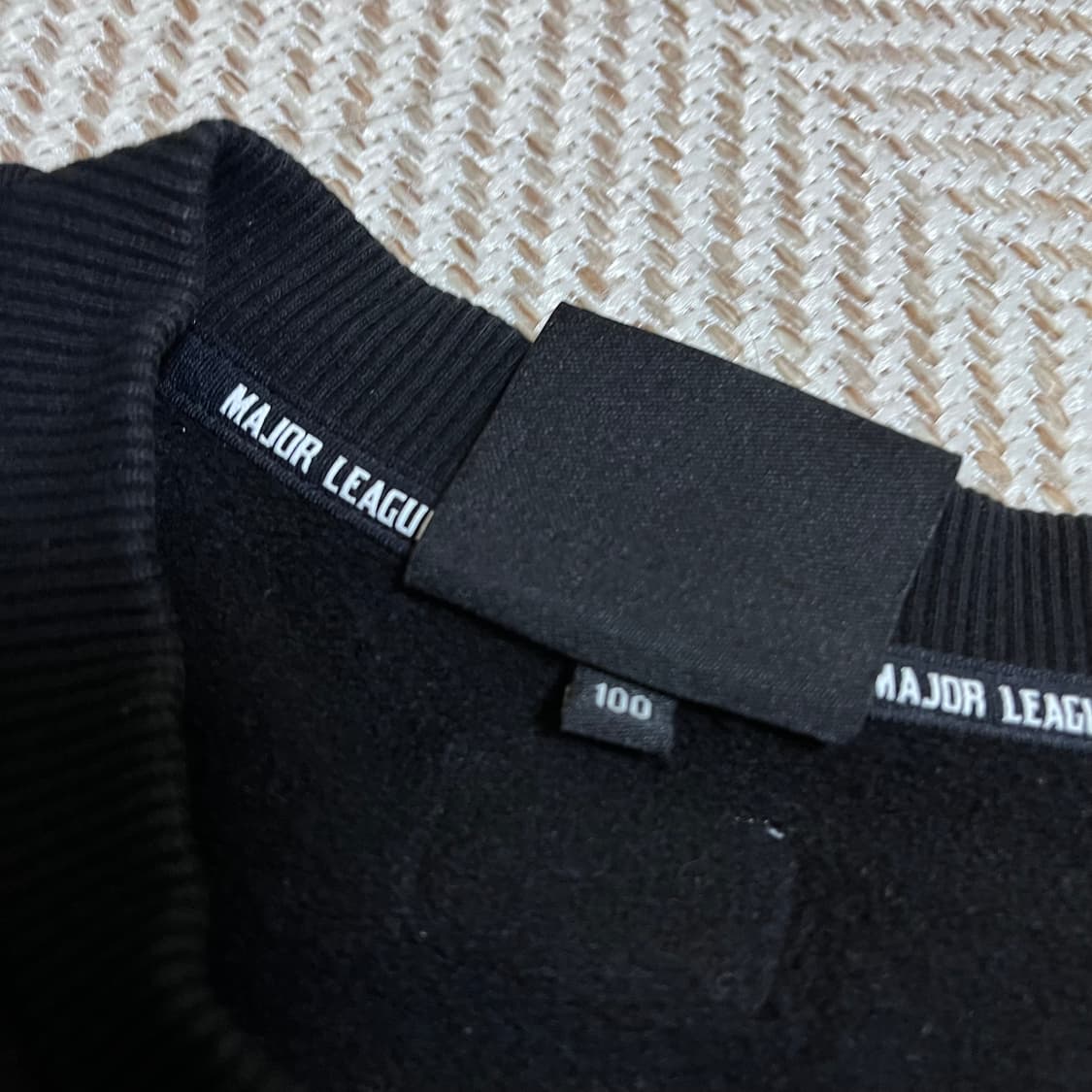 [정품] MLB 양키스 블랙 기모 맨투맨 [ 100 ] 상품이미지5