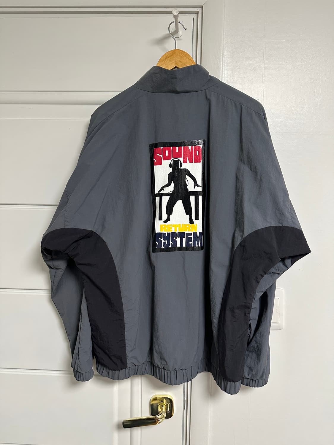 리복X발란사 트랙자켓 그레이 바람막이 상품이미지5