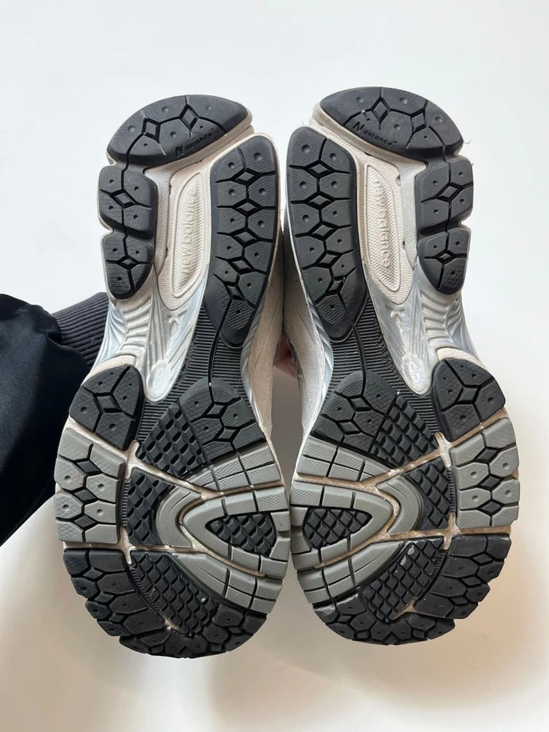 뉴발란스 2002R 그레이 운동화 Q1394 상품이미지7