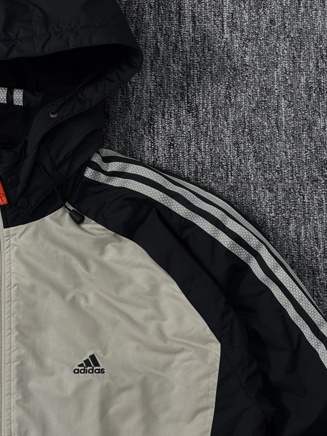 아디다스 올드스쿨 누빔 점퍼 패딩 상품이미지5
