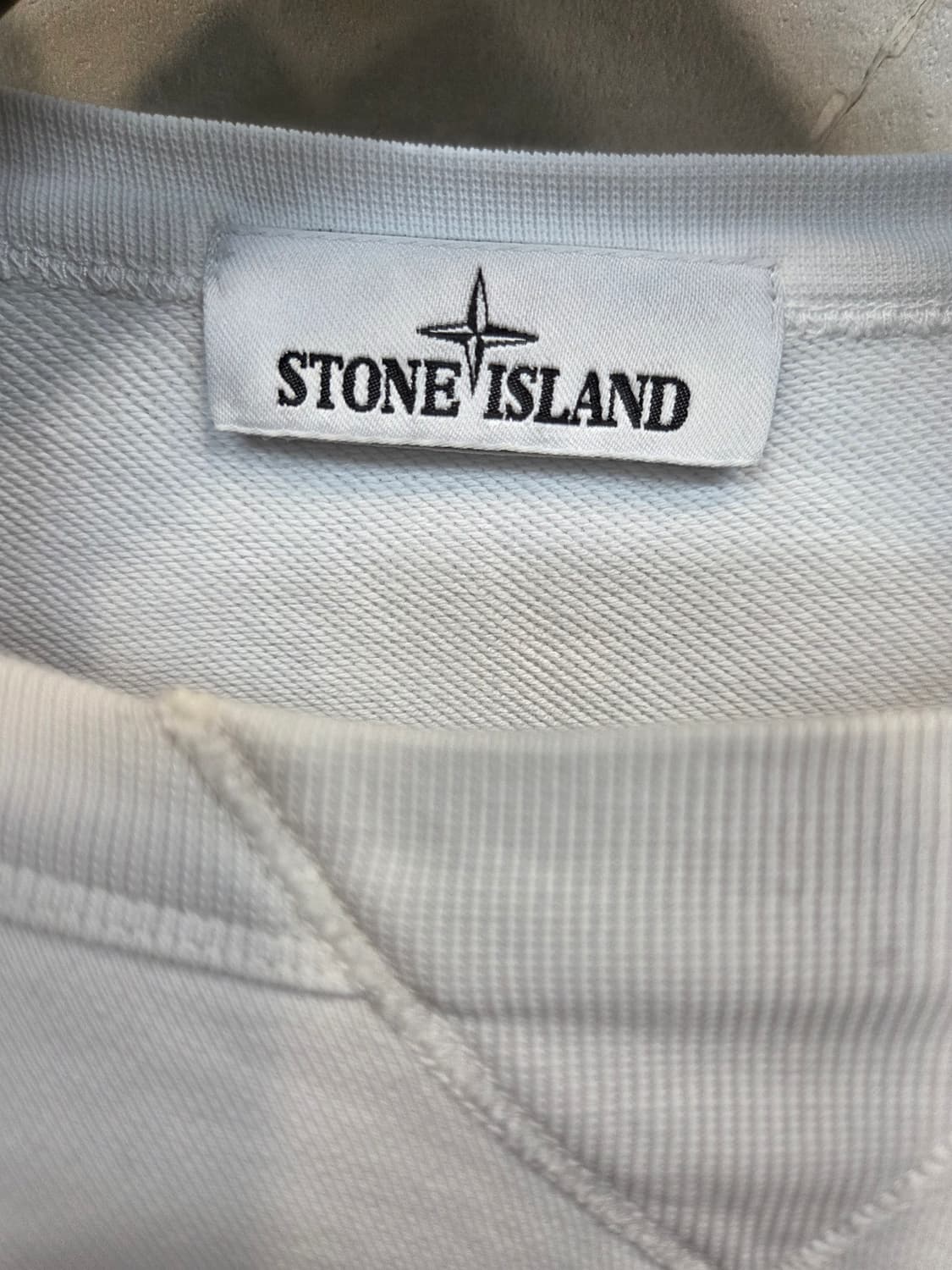 스톤아일랜드 와펜패치 맨투맨 m 상품이미지5