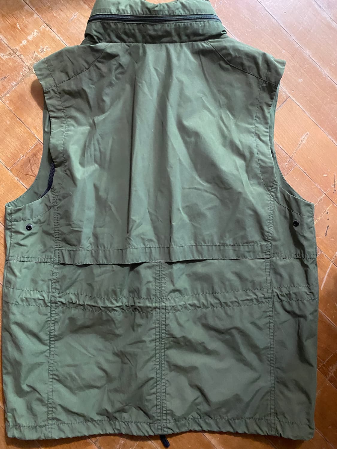 디스커버리 남성 아웃도어 후드내장 조끼 100 상품이미지6