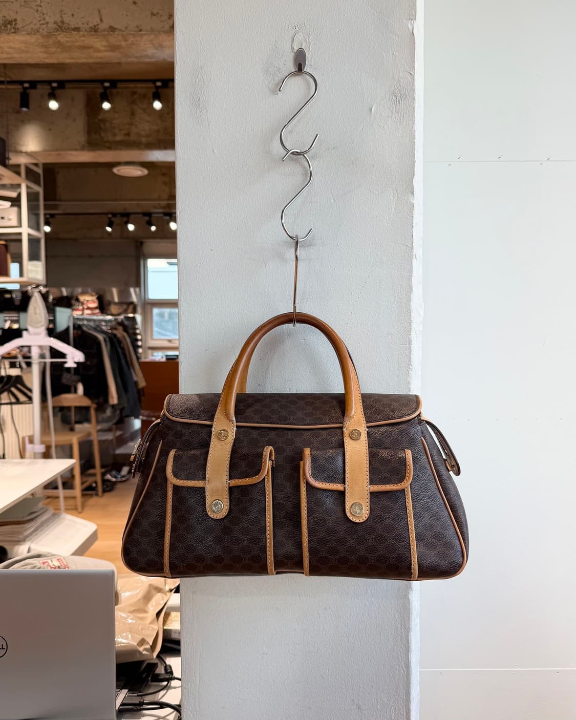 셀린느 브라운 마카담 토트백  상품이미지2