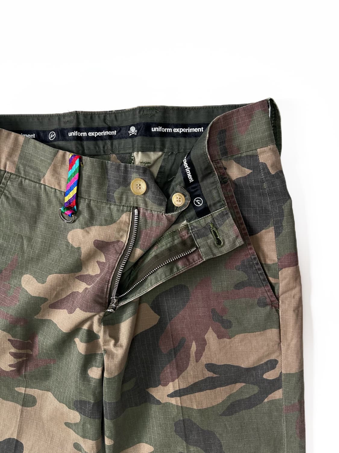 (40) 유니폼익스프리먼트 x 프라그먼트 카모플라쥬 코튼팬츠 상품이미지3