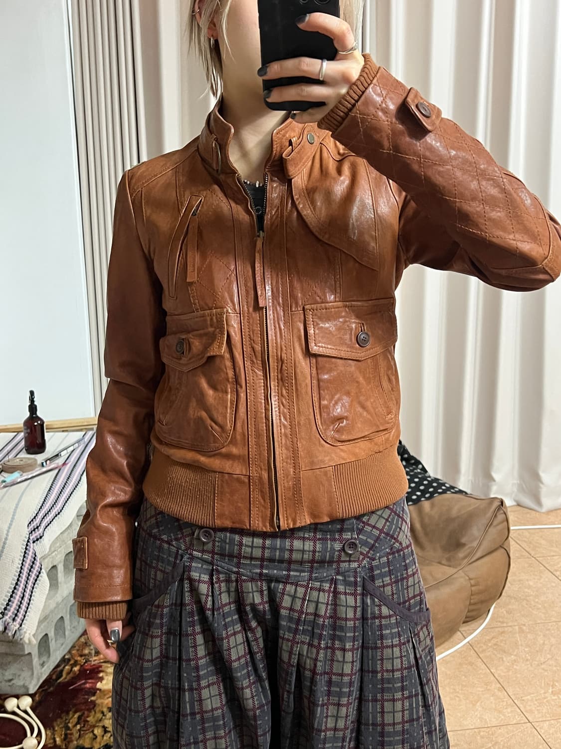 써스데이아일랜드 양가죽 레더자켓 상품이미지1