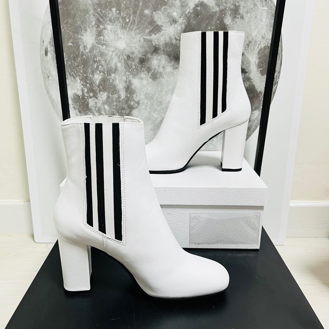  정품 39) GCDS 화이트 컬러 앵클 부츠 250 상품이미지2