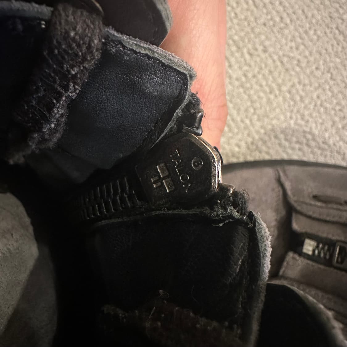 올세인츠 AllSaints 리얼 스웨이드 하이탑 스니커즈 상품이미지8