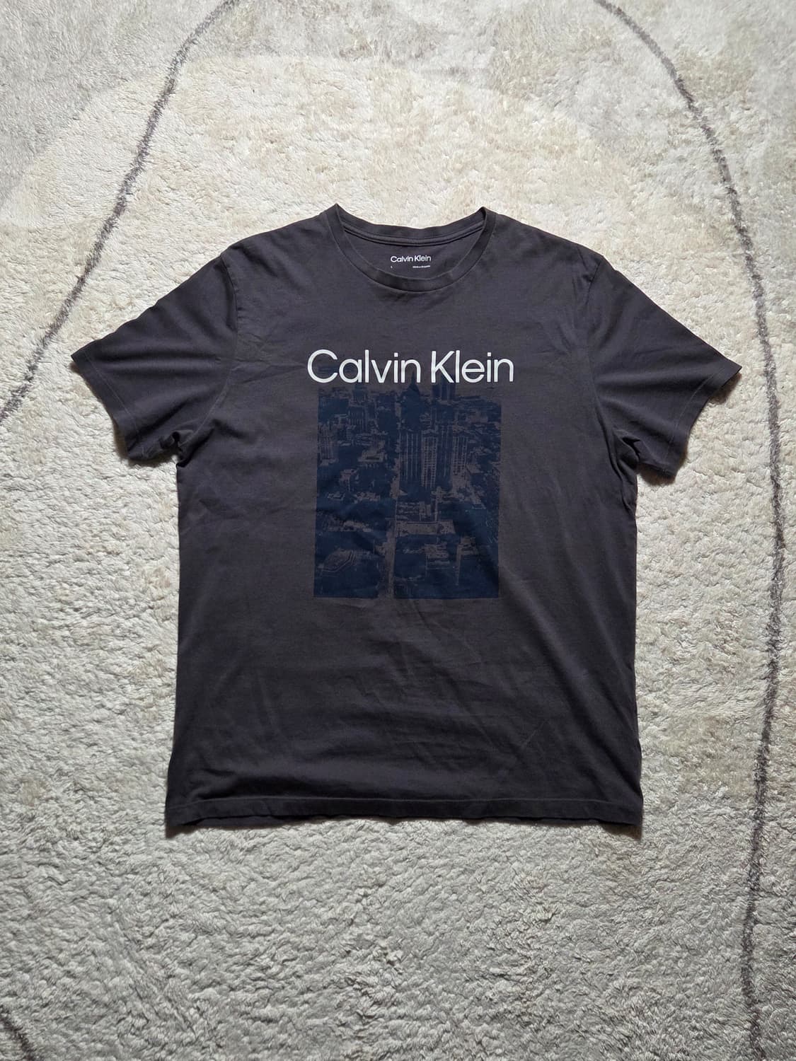 Calvin 시티 그래픽 티 상품이미지1