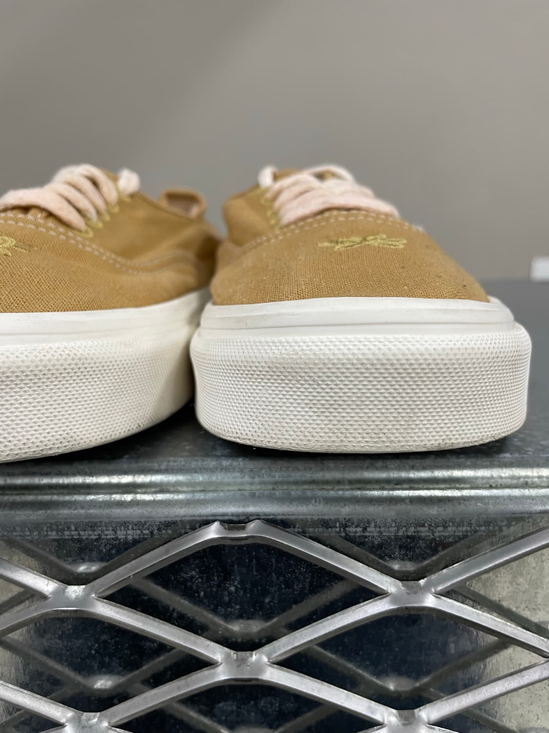 반스 어센틱 에코 띠어리 머스타드 골드 us9 (gr-4588) 상품이미지8