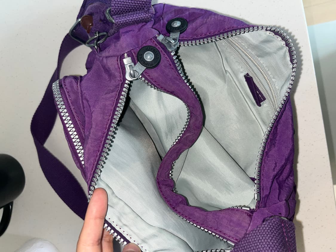 키플링 빈티지 크로스백 퍼플 상품이미지5