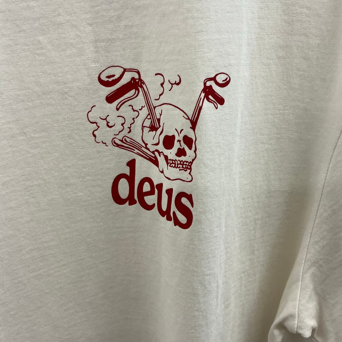 데우스 엑스 마키나 반팔티 상품이미지3