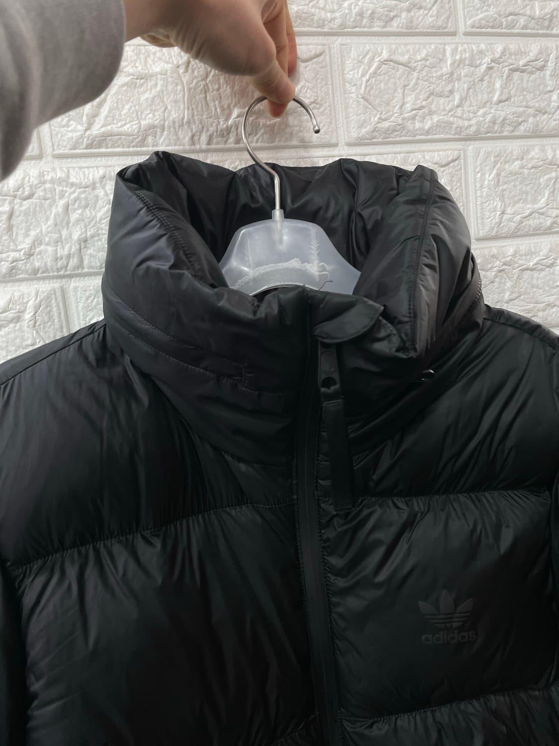 아디다스 리젠  크롭 다운 패딩 m 상품이미지3