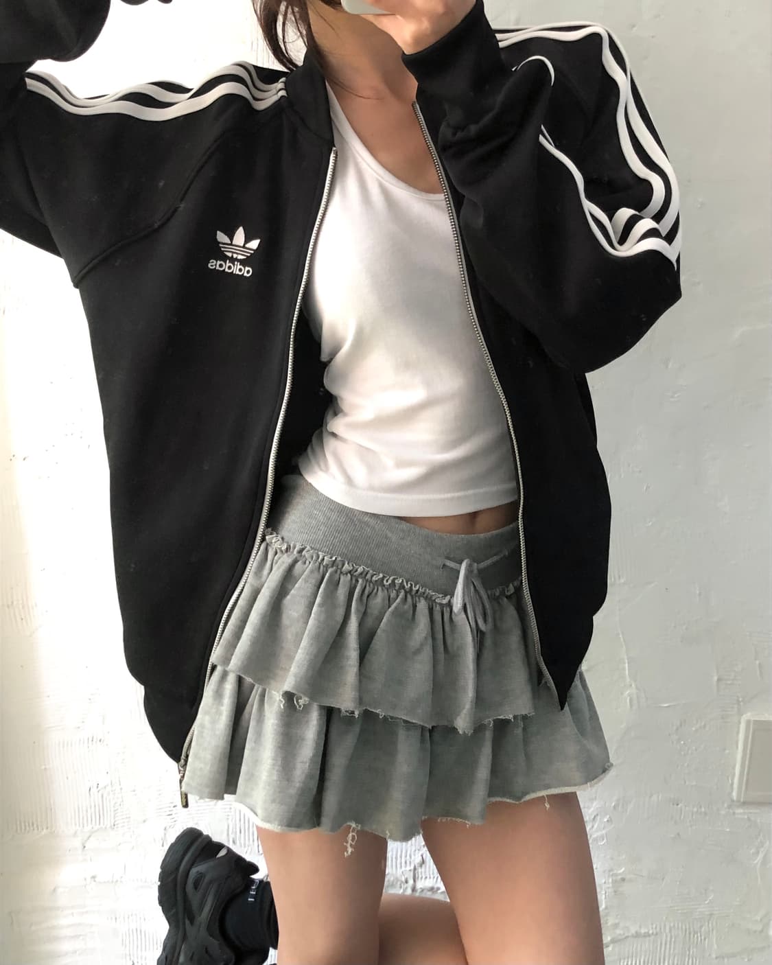 Adidas 아디다스 블랙컬러 SST 유넥 트랙탑 상품이미지1