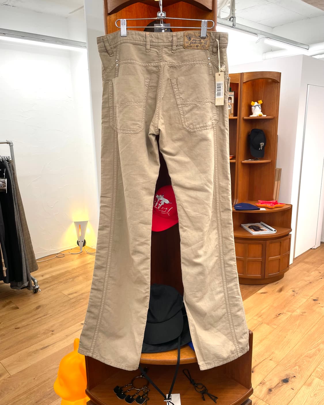 [33] 디젤 베이지 팬츠 상품이미지4