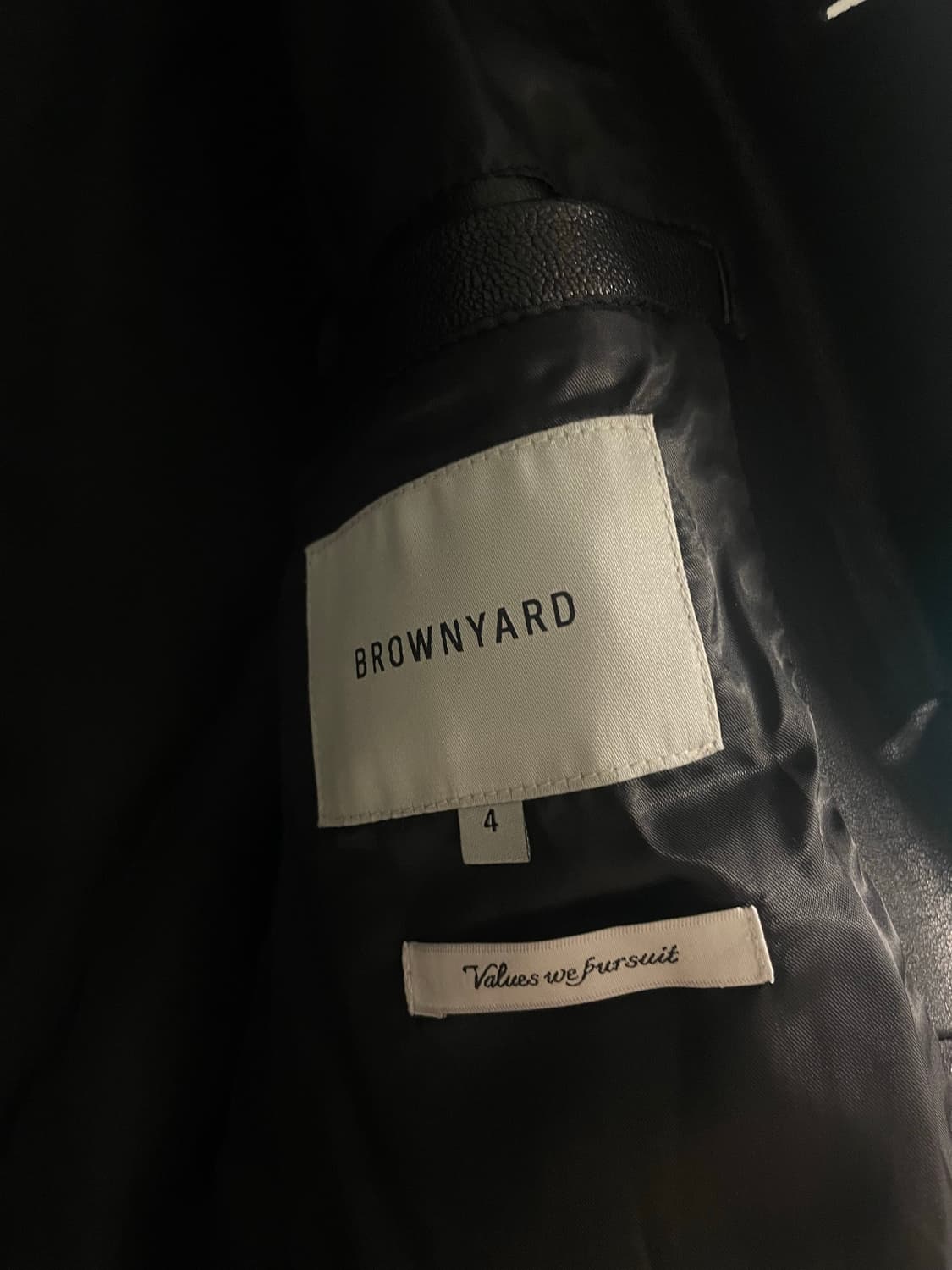 [4] 브라운야드 레더 카 코트 상품이미지3