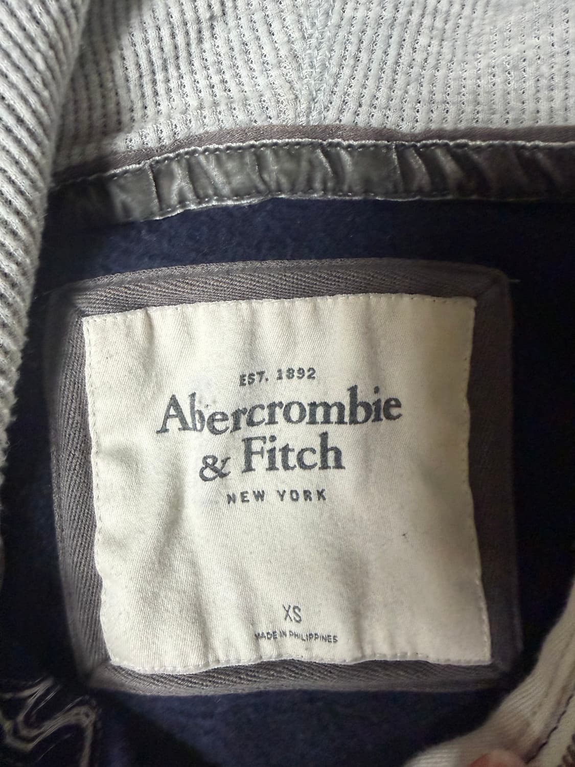 아베크롬비 네이비 후드집업 xs 상품이미지2