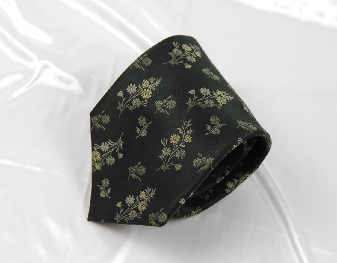 발렌시아가 9.6cm A등급 남자 명품 넥타이 상품이미지1