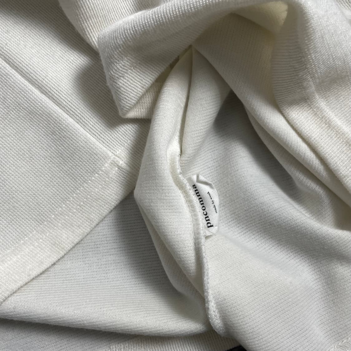 피앤콤마 빈티 머슬핏 미니멀 화이트 니트o 4586 상품이미지5