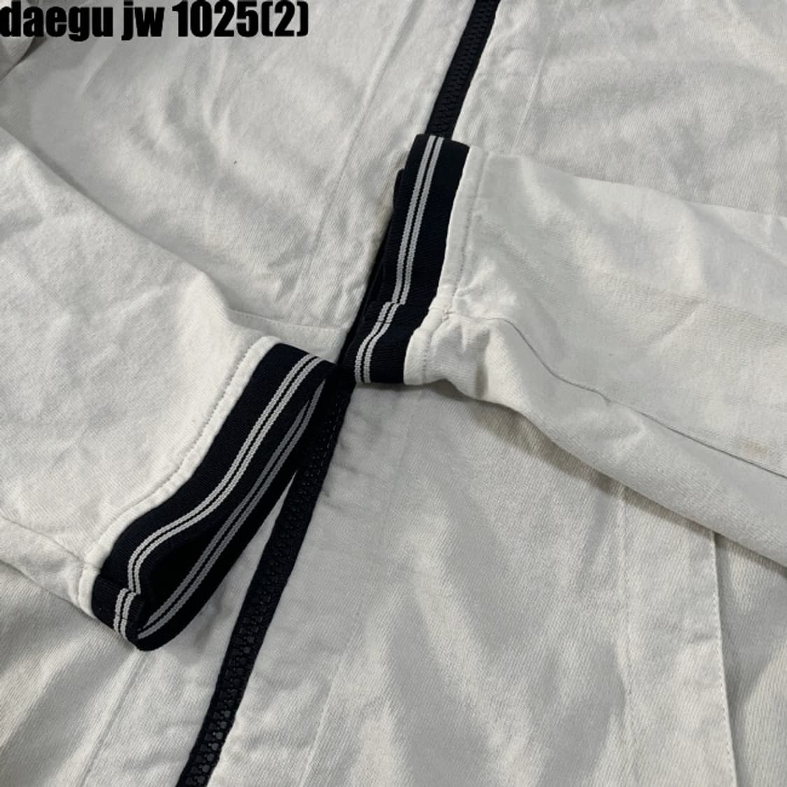 스톤아일랜드 정품 후드집업 상품이미지4