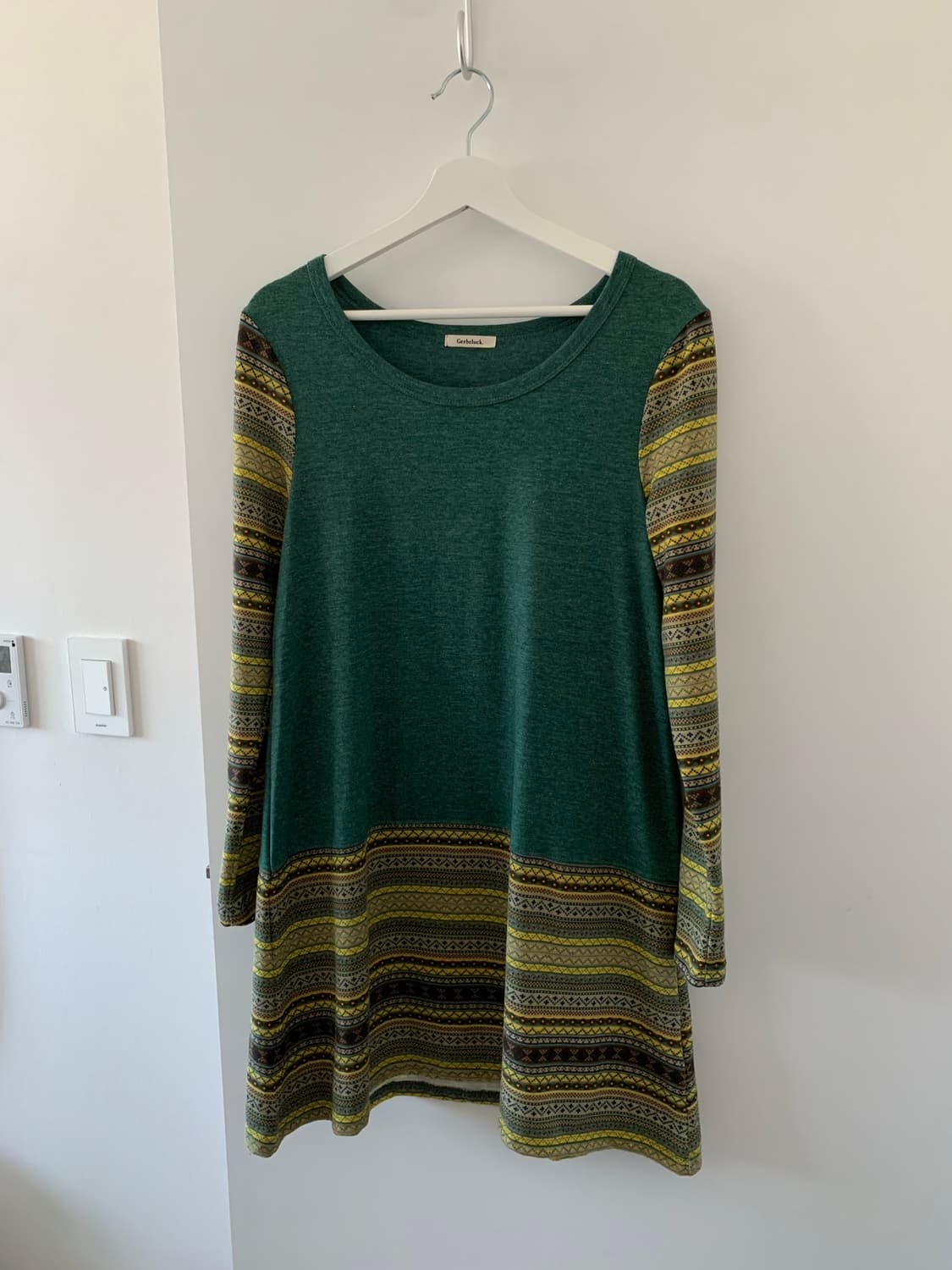 에스닉 그린 슬리브 상품이미지1